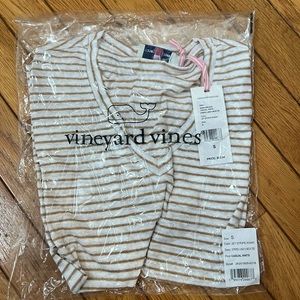 NWT [vineyard vines] 🐳 Striped Linen V-neck Tee, Small